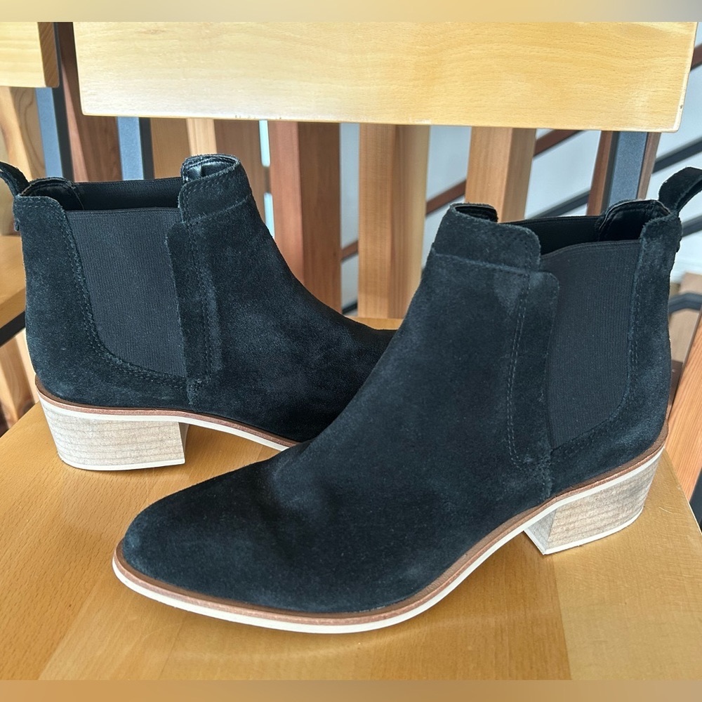 Maeva Block Heel Suede Chelsea Boot